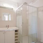 Апартаменты Parisian Elegance And Charm *