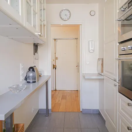 Parisian Elegance And Charm Apartman