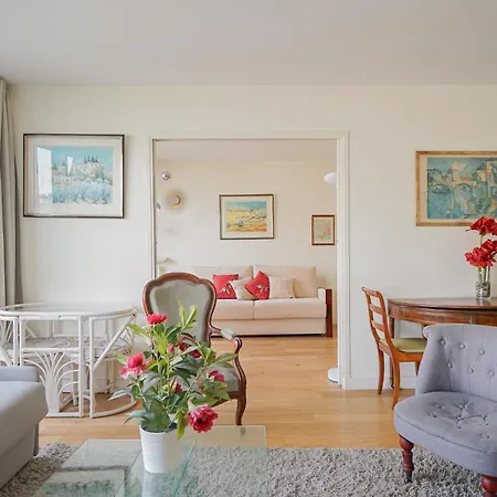 Appartement Parisian Elegance And Charm *