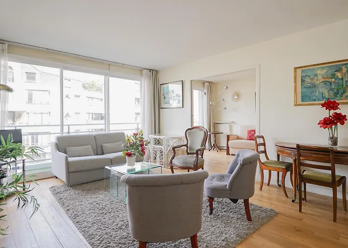Parisian Elegance And Charm Appartement Parijs