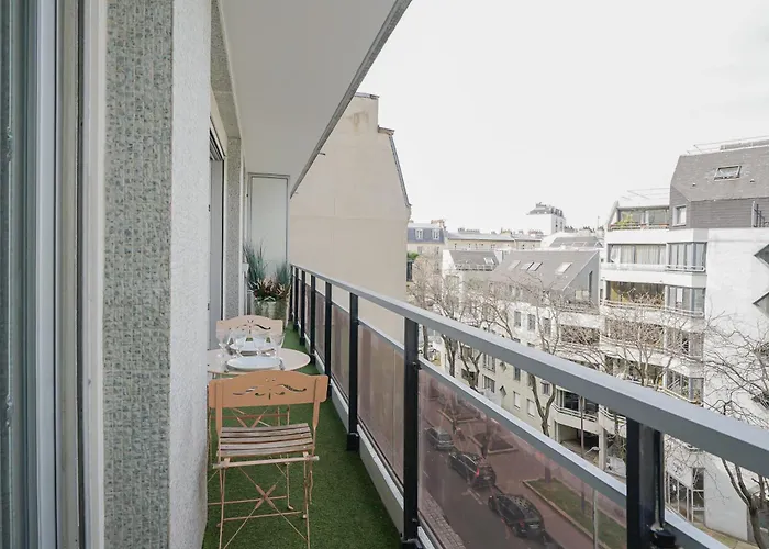 Parisian Elegance And Charm Appartement Parijs